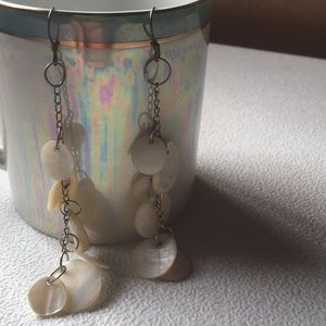 Mother of Pearl Dangling Earrings Vtg 3”